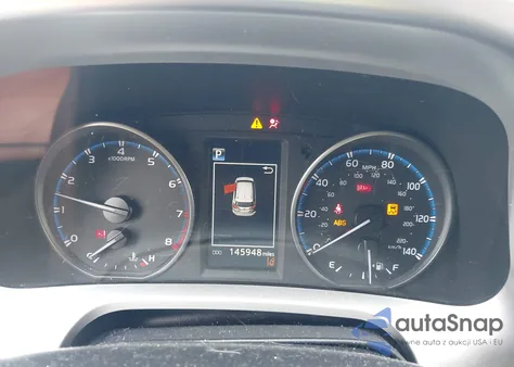 2018 Toyota Rav4 Xle from USA, damaged, VIN JTMWFREV5JJ181366